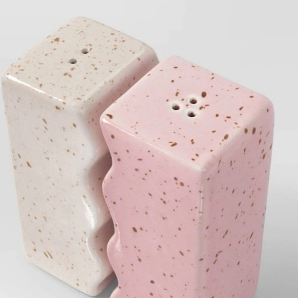 Room Essentials Pink & White Abstract Speckled Stoneware Salt & Pepper Set - Picture 2 of 6